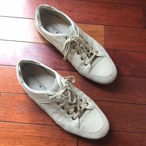 SOLD | Men’s Size 11 Shoe